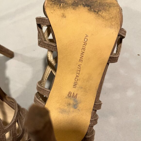 Adrienne Vittadini Tan Heel Size 8 - Picture 6 of 7